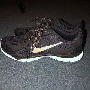 nike flex trainer 6 rose